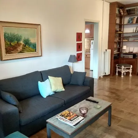 City Break Nearby Metro And Bus Express Airport Athens Exterior photo